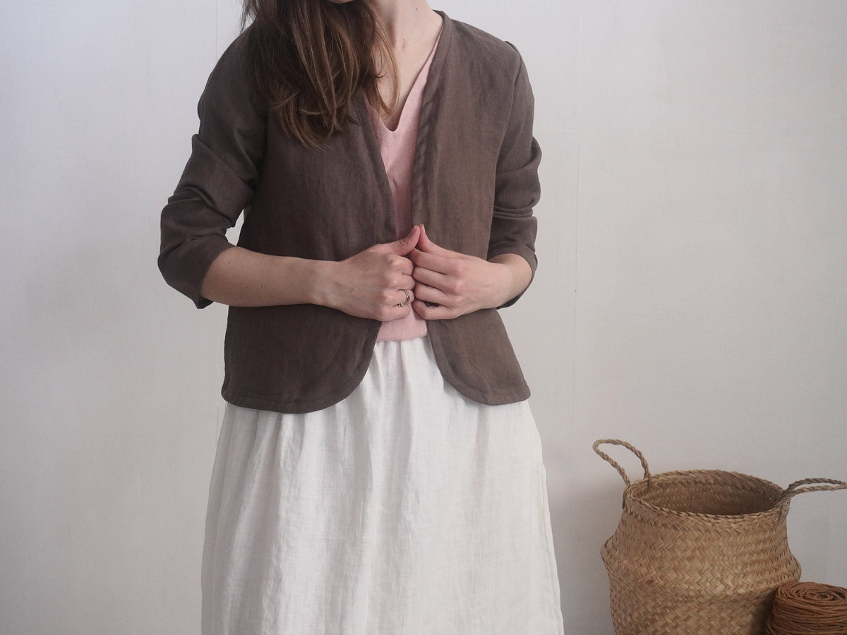 Linen short jacket. Linen women's jacket. Soft linen kimono jacket. Natural linen clothing. Sustainable clothing. Long sleeve jacket - PURUS