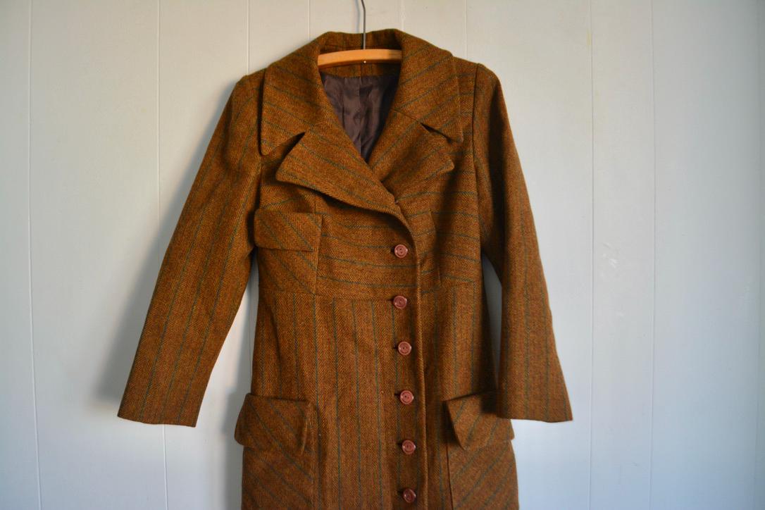 Vintage Women Brown Plaid Mid Length Wool Jacket. 1970s Retro Small Virgin Wool Buttoned Over Coat. MCM Women Fashion Spring Winter Jacket