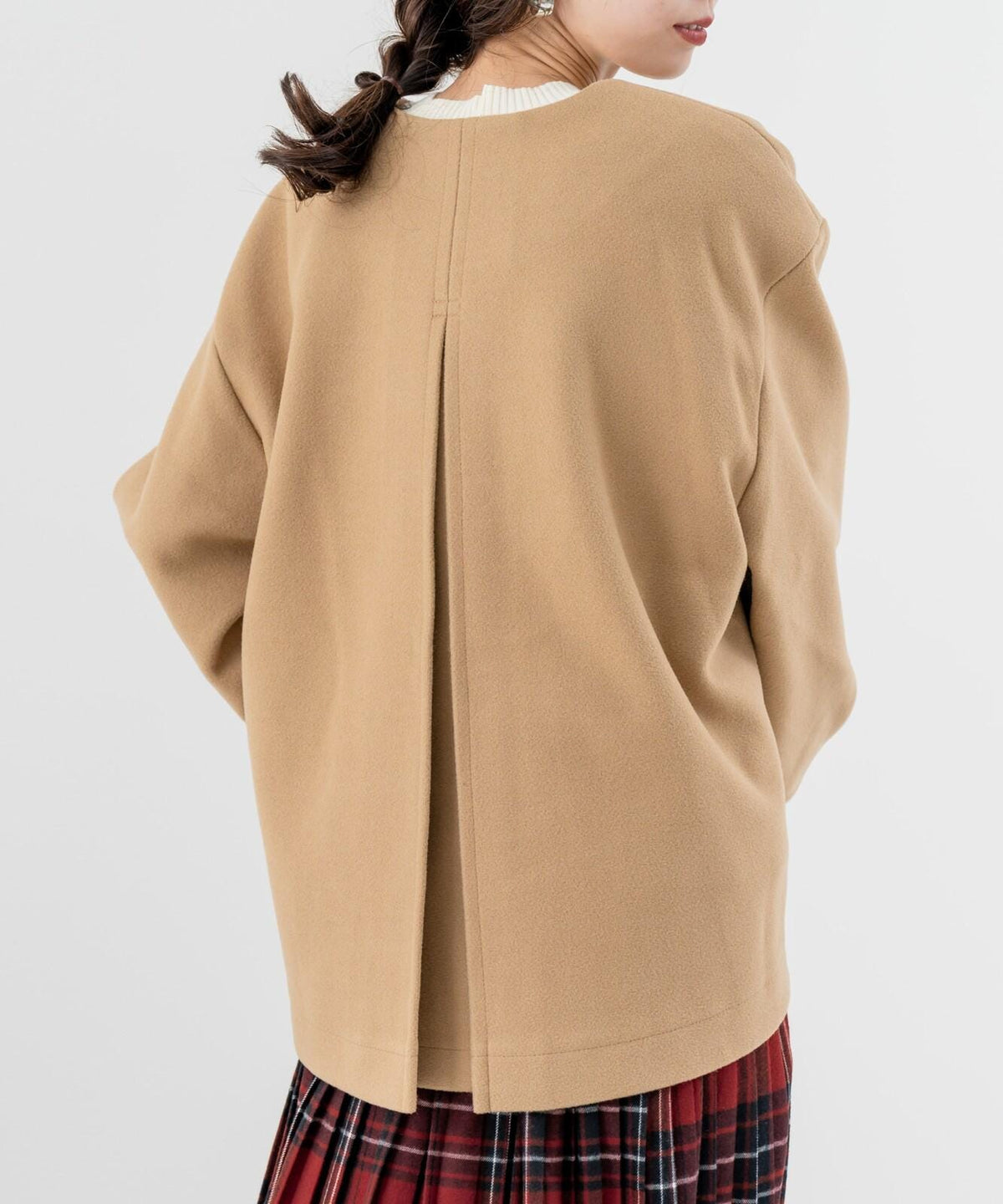 Short Length Collarless Short Coat