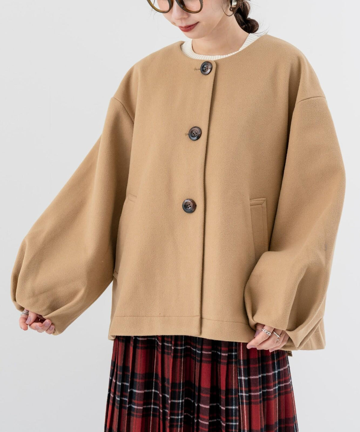 Short Length Collarless Short Coat
