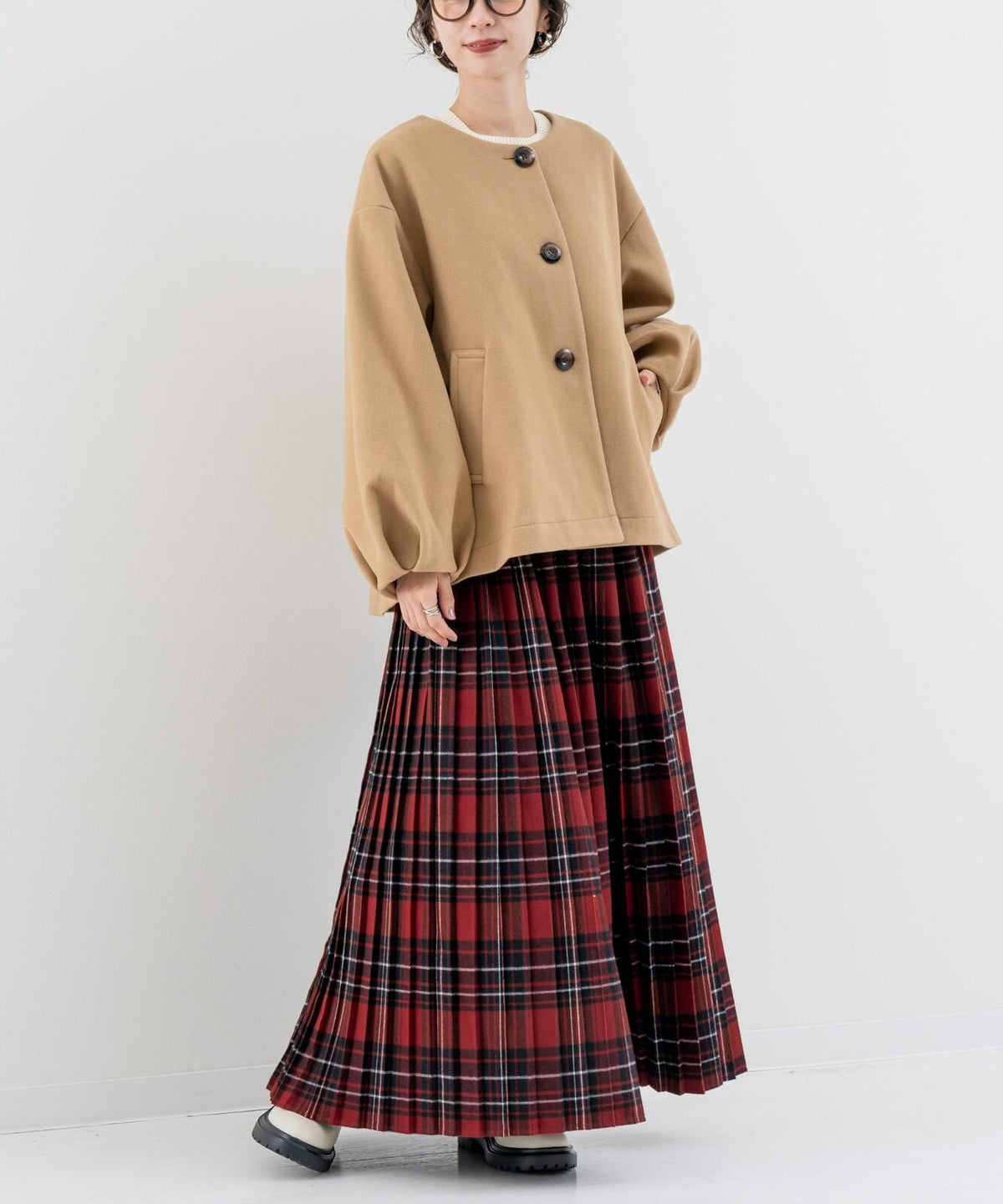 Short Length Collarless Short Coat