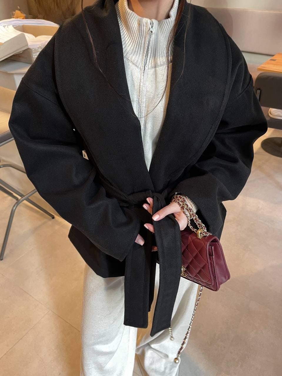 Women's Oversized Cashmere Coat Short Belted Wrap Jacket Autumn Outerwear Minimalist Pockets Soft Unlined Layering Fashion Gift Wardrobe